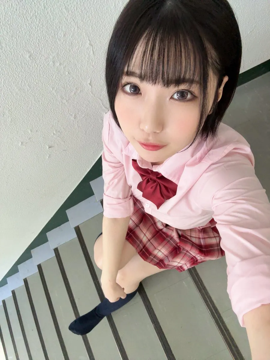 桃瀬ひまり (Himari Momose) 寫真