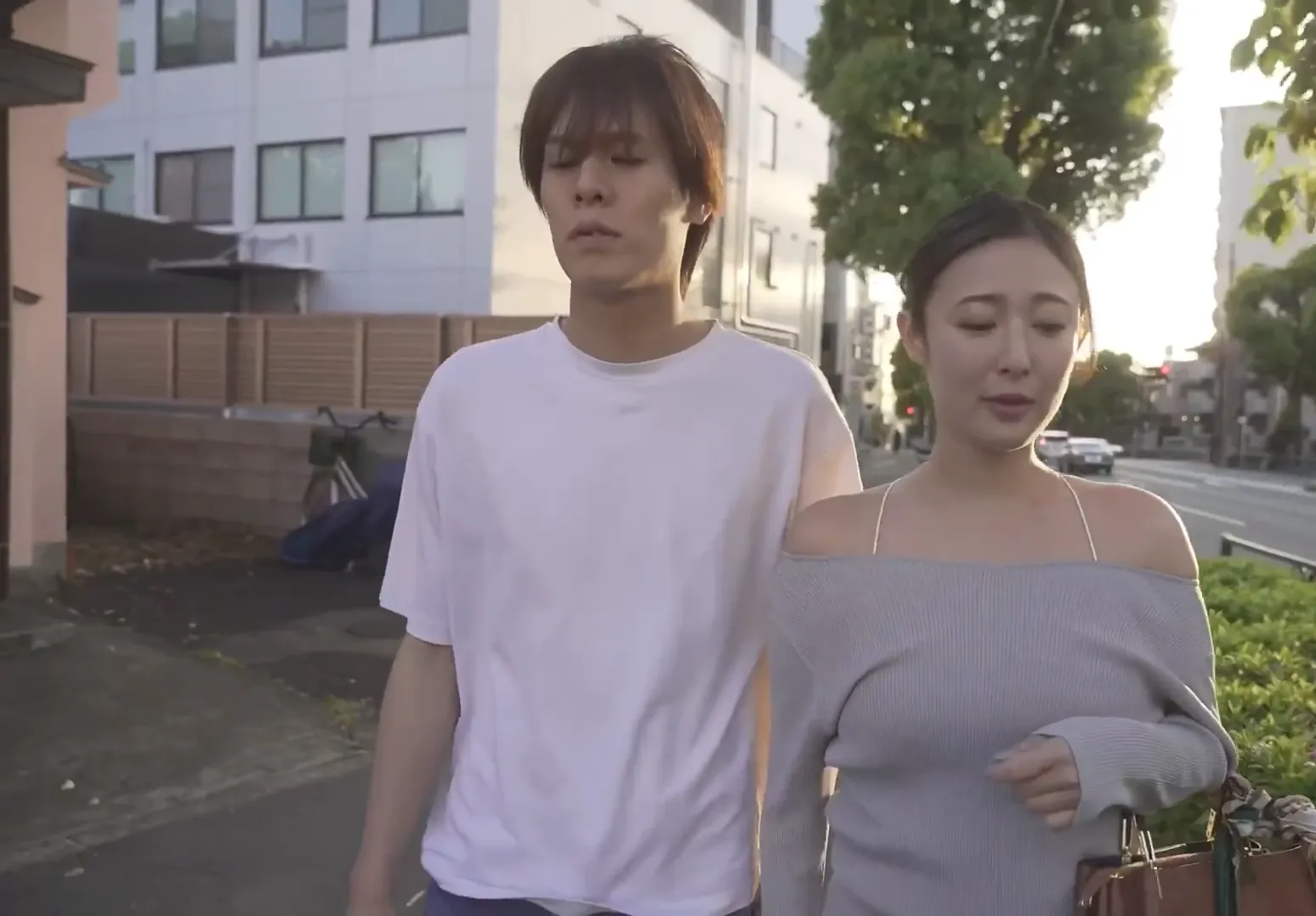 松岡すず (Suzu Matsuoka) 寫真