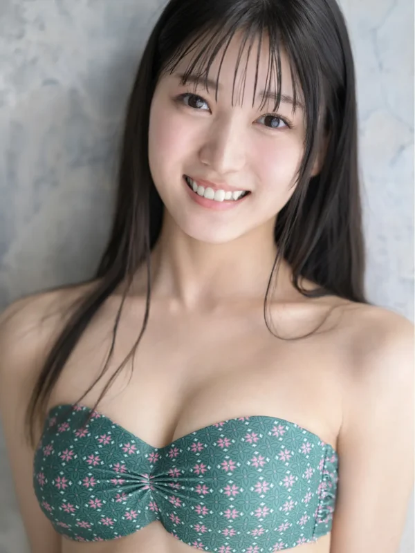 Hatsumi Nanoka：寫真集、片段與個人檔案