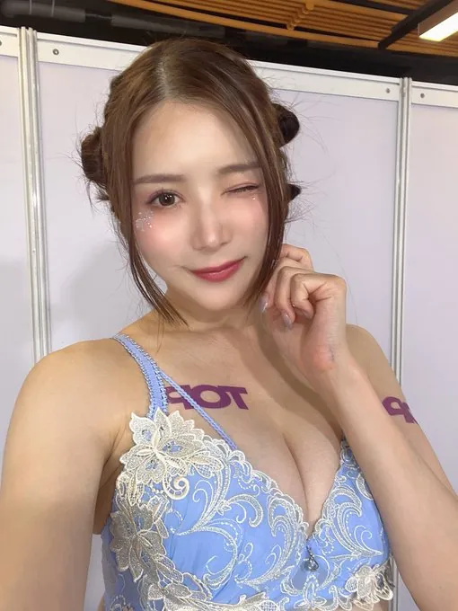 白峰ミウ (Miu Shiramine) 寫真
