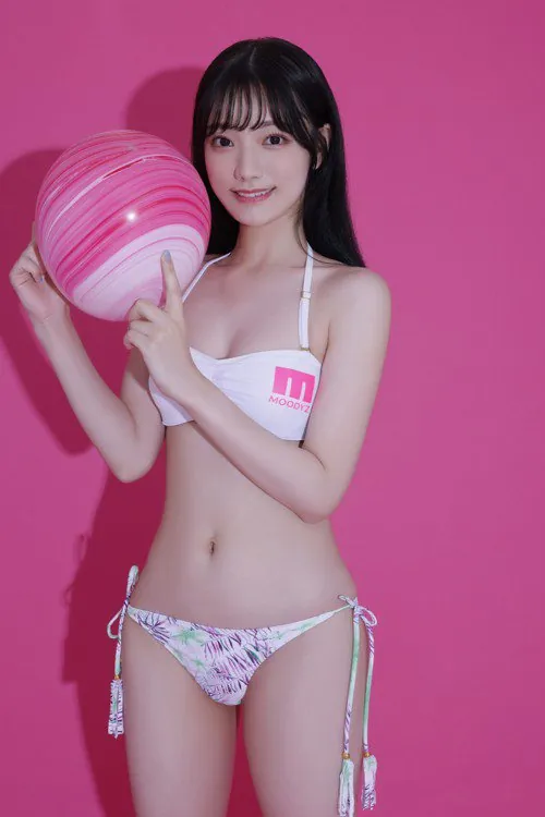 宮下玲奈 (Rena Miyashita)：個人檔案、最新寫真與片段