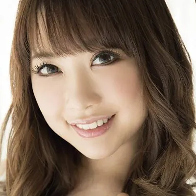 彩月七緒 (Nao Satsuki) 寫真