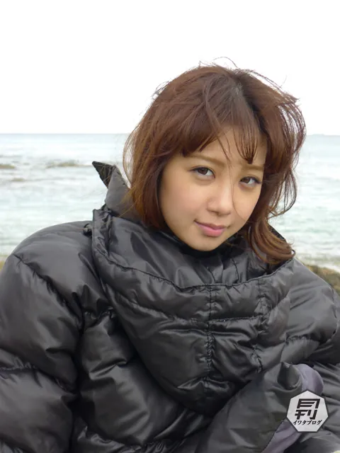 RION (リオン (Rara Anzai) 寫真