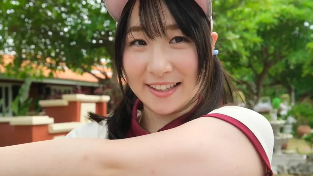 桐山瑠衣 (Rui Kiriyama) 無碼寫真與精選片段