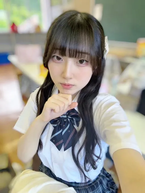 白羽舞菜 (Shiraha Maina) 寫真