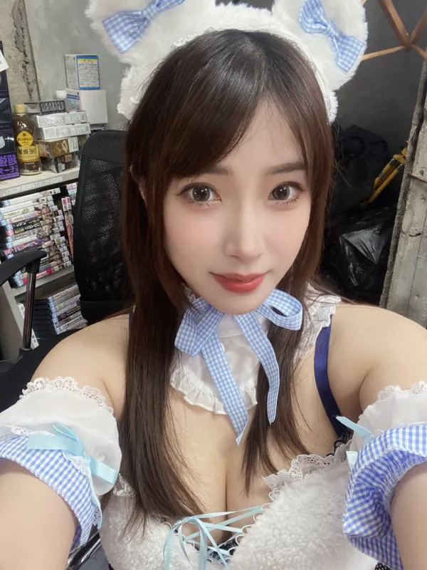 橘内ひなた (Tachibana Hinata) 寫真