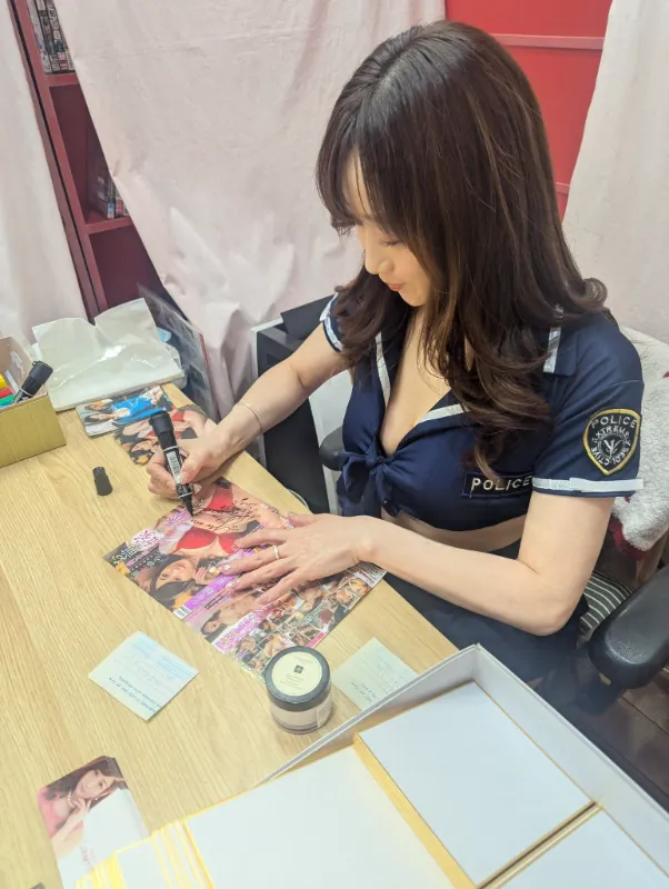 川上ゆう (Yu Kawakami) 寫真