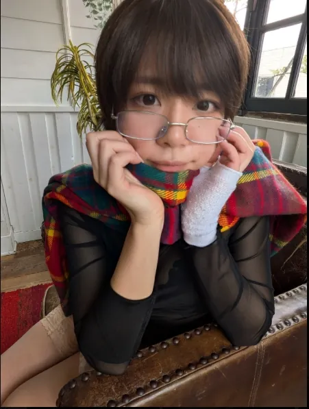 Yuki Sahara 寫真