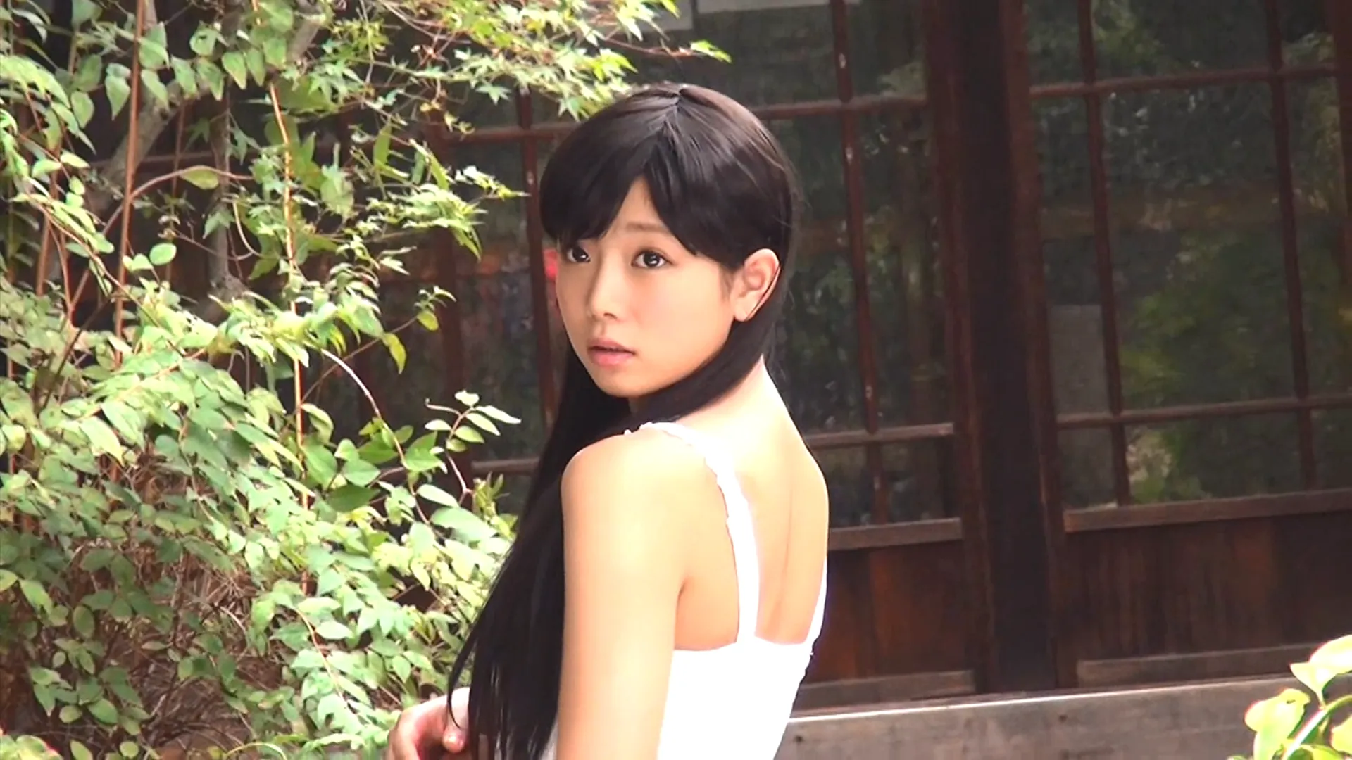 紗倉まな (Mana Sakura) 寫真