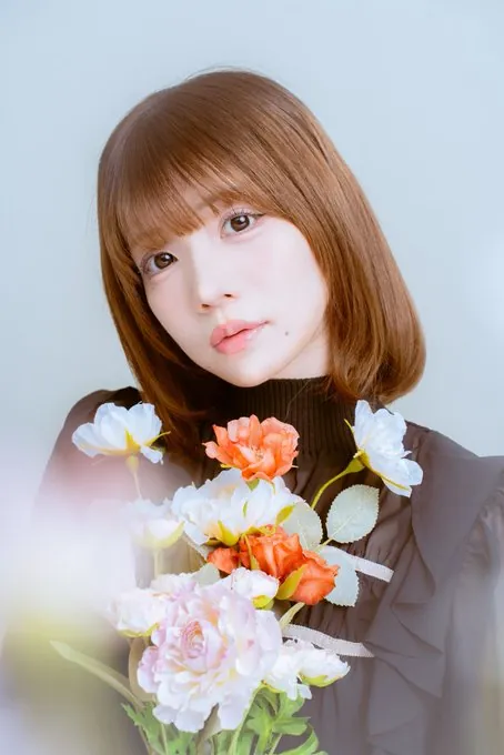 小湊よつ葉 (Yotsuha Kominato) 寫真