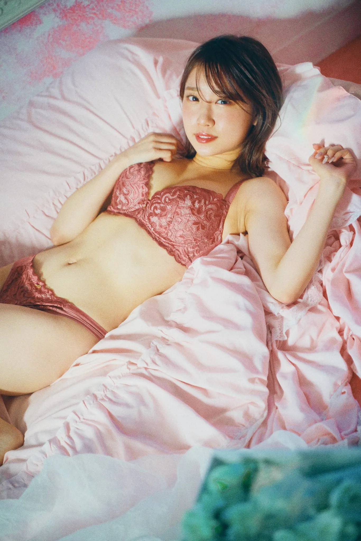 安達夕莉 (Yuri Adachi) 寫真